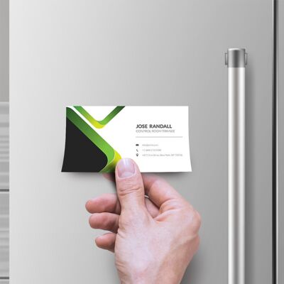 50 Magnetic Business Cards Thumbnail